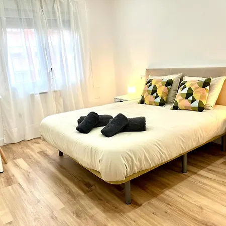 Recién Reformado, Céntrico, Tranquilo Y Luminoso Appartamento